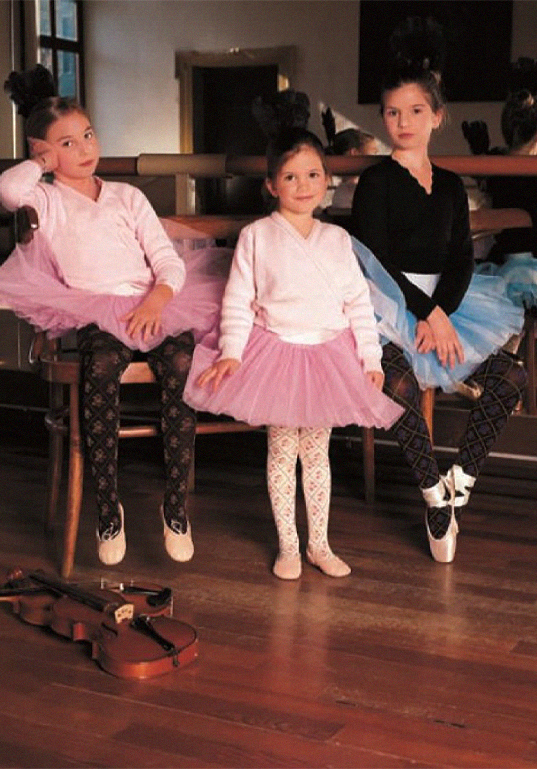 Fall Winter 03-04 Bambina